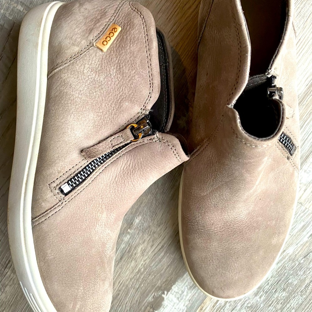 Ecco shoes like new Euro size 39